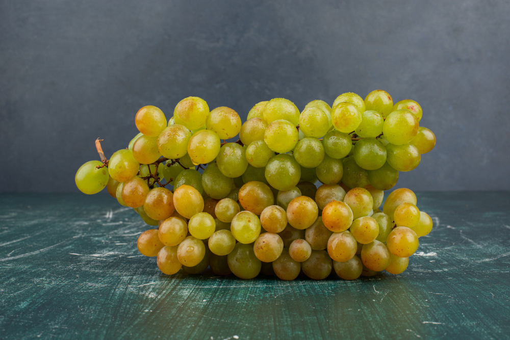 Fresh Grapes – Sweet, Seedless & Farm-Fresh Goodness - Image 4
